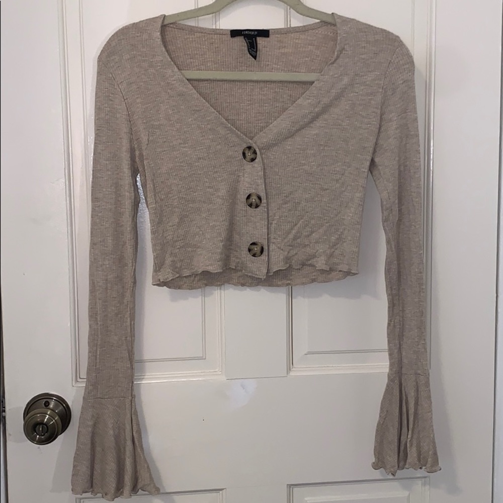 ⚡️SALE⚡️ Bell Sleeve Cropped Long Sleeve Shirt